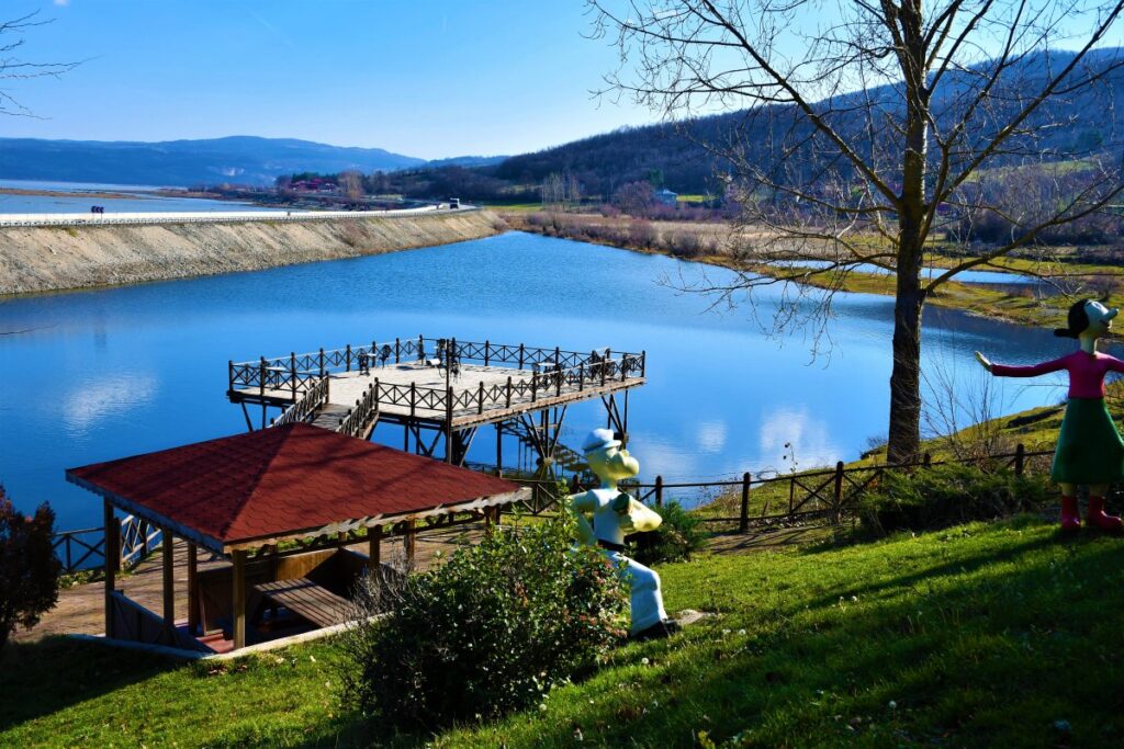 Ladik Araç Kiralama, Havalimanı Transferi ve Gezilecek Yerler