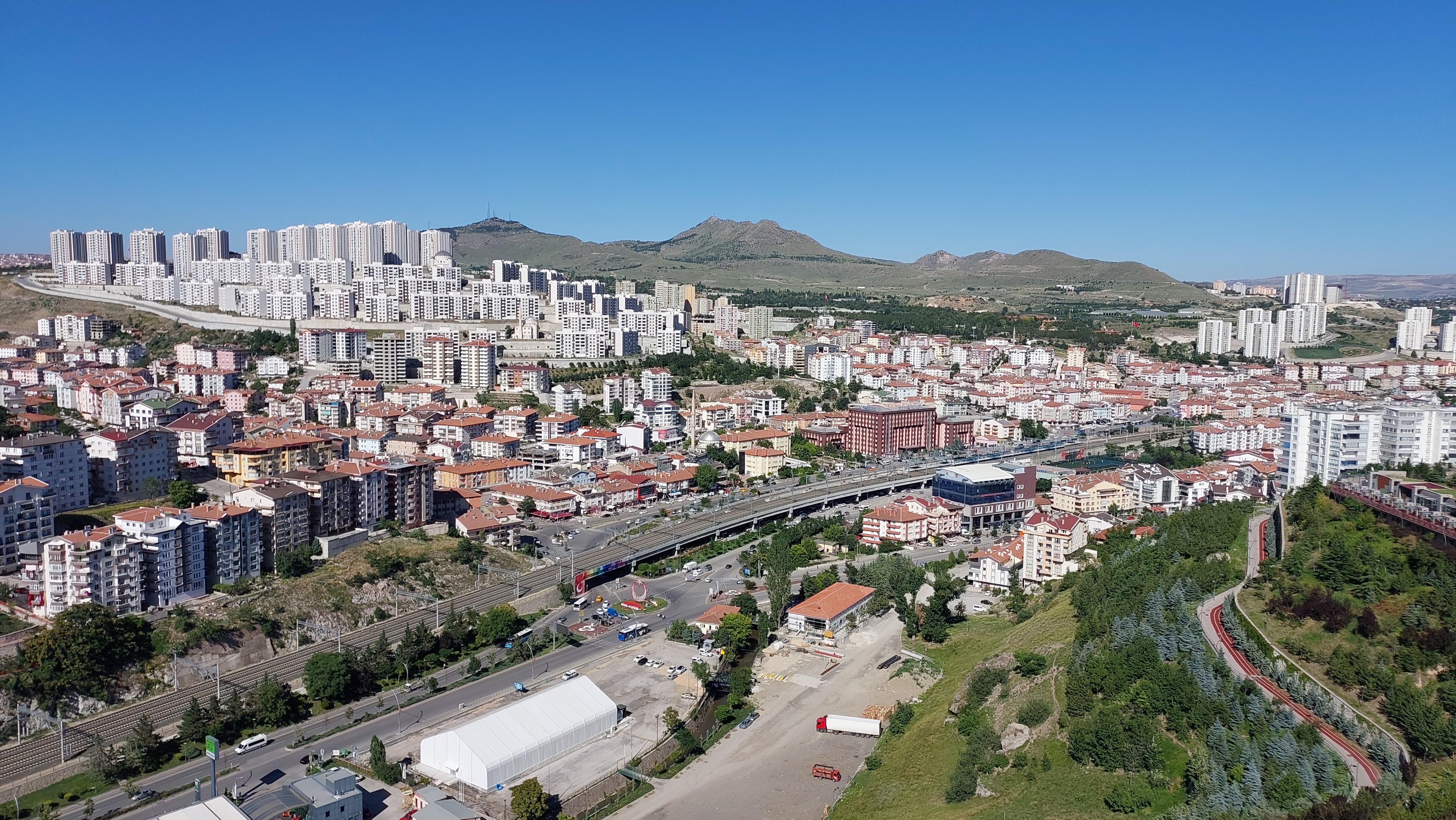 Mamak Araç Kiralama: Yoğun Yaşam, Tarih ve Güvenlik