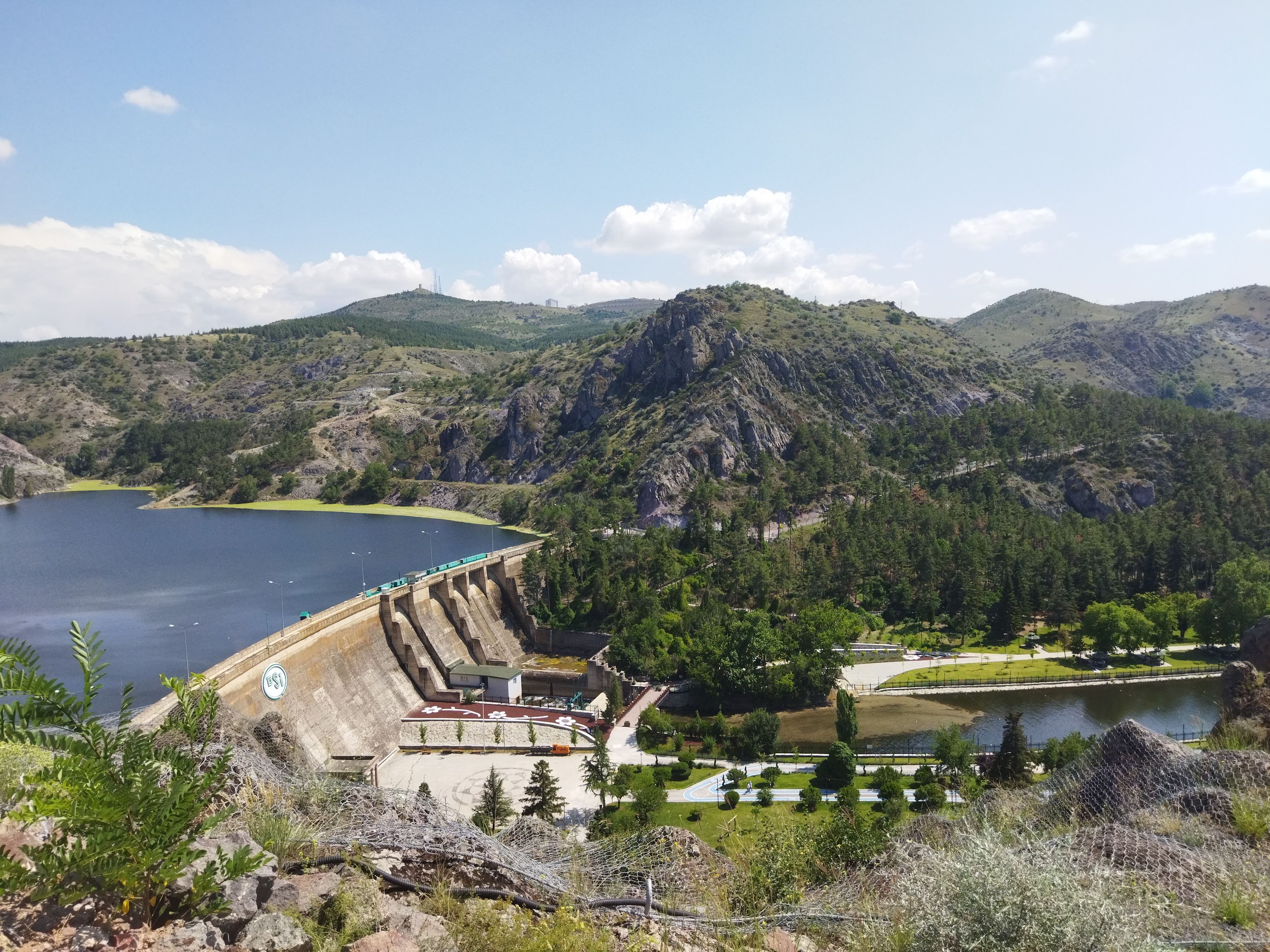 Çubuk Araç Kiralama: Turşu Festivali, Havaalanı Yakınlığı ve Güvenlik